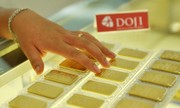 Cuộc đua vào Nhà Trắng đẩy giá vàng lên cao