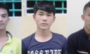Nhóm cướp cầm dao đi rình ở ven biển