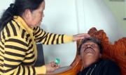 Ba ngư dân Phú Yên vật lộn trong sóng dữ gần 10 giờ