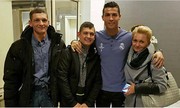 Chàng trai thoát hôn mê nhờ Ronaldo đoàn tụ với thần tượng